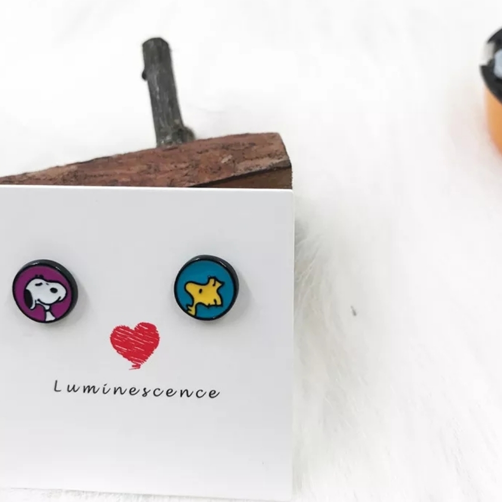 2/$15 PEANUTS ENAMEL HYPOALLERGENIC STUD EARRINGS